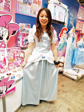Illustration for article titled From Teeny Game Machines to Plastic Monsters, Have a Look at The Tokyo Toy Show!